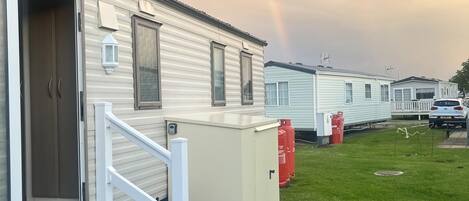 Cabin | Exterior detail