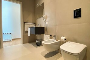 Deluxe Double Room | Bathroom - Monumental Luxury Rooms (Caserta)