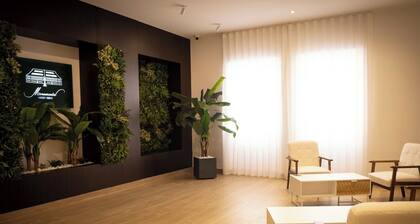 Monumental Luxury Rooms