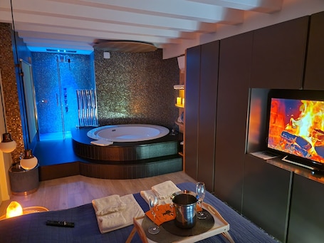 Spa. LUXURY ROOM & PRIVATE SPA RIO BOTTENIGA