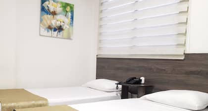HOTEL SUITE CENTER
