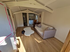 Living area - Studio 20m2 Avec Accès Jardin (Clamart)