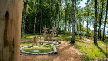 Chalet | Property grounds