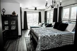 4 bedrooms, WiFi, bed sheets