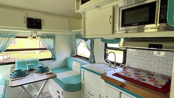 Fridge, microwave, coffee/tea maker, electric kettle