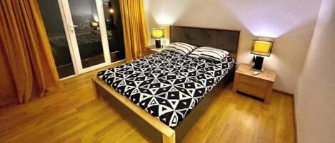 2 chambres, fer et planche Ă repasser, Wi-Fi, draps fournis