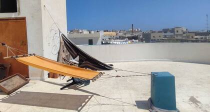 2-bedroom building with WiFi,400 m2 of terrasses, perfect for artists and groups