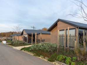 Exterior - Luxury Villa With Dishwasher (Kerkdriel)