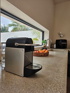 Interior - Aria villa house with swimming pool a few meters from the beach with fine sand   (San Pietro In Bevagna)