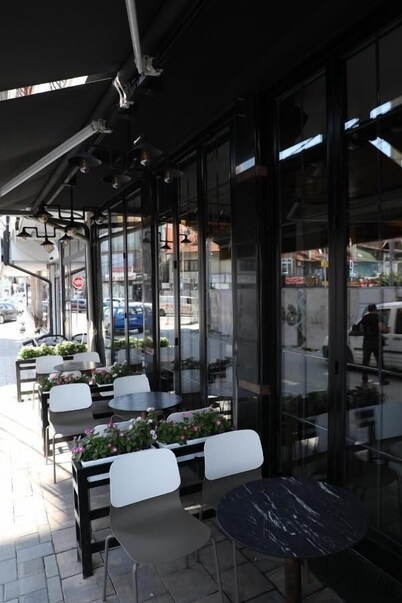 Bruti Hotel