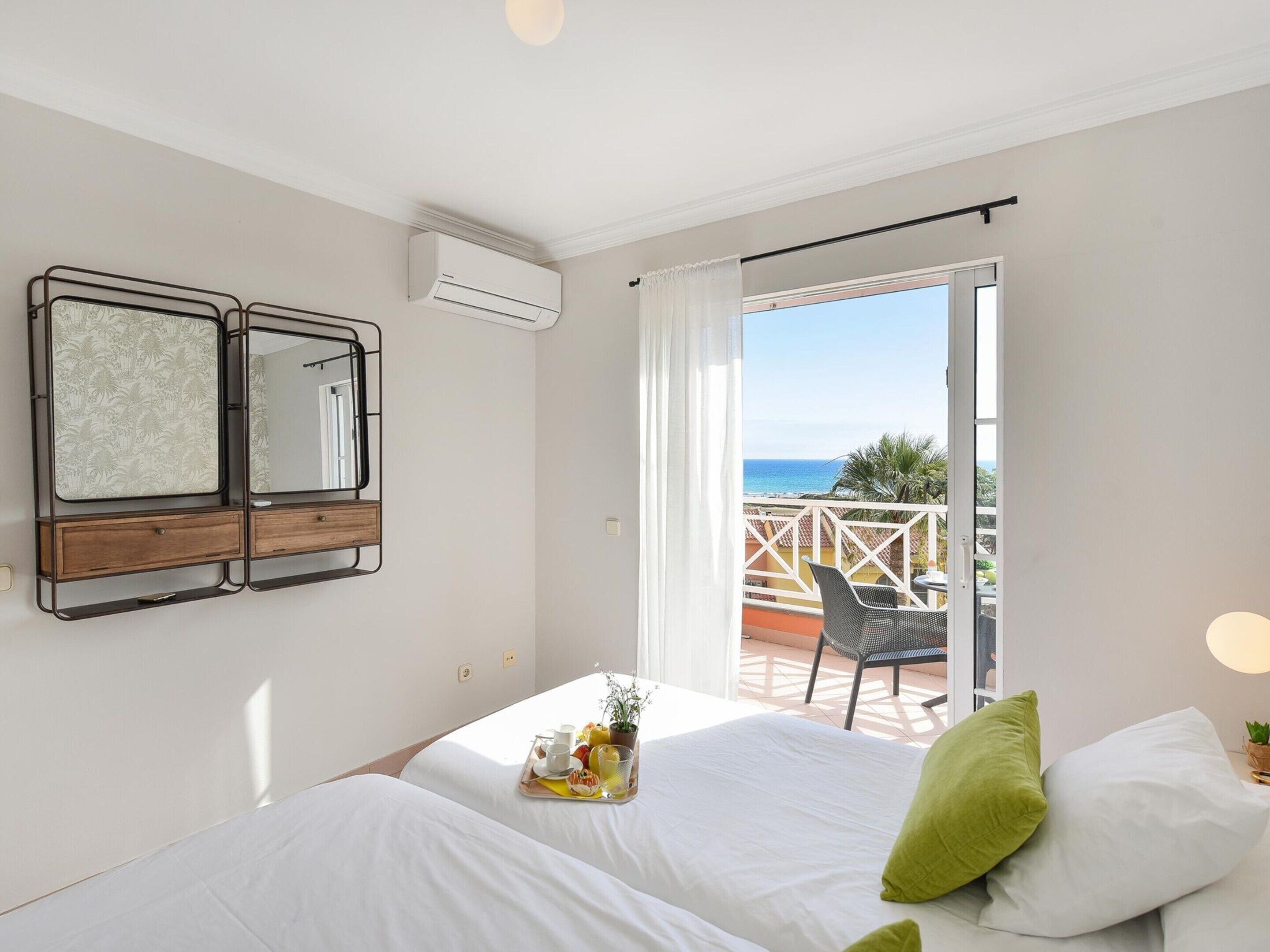 Chalet | 2 bedrooms, individually furnished, bed sheets