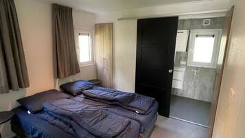 Chalet | 3 kamar tidur dan dilengkapi dengan perabotan berbeda-beda