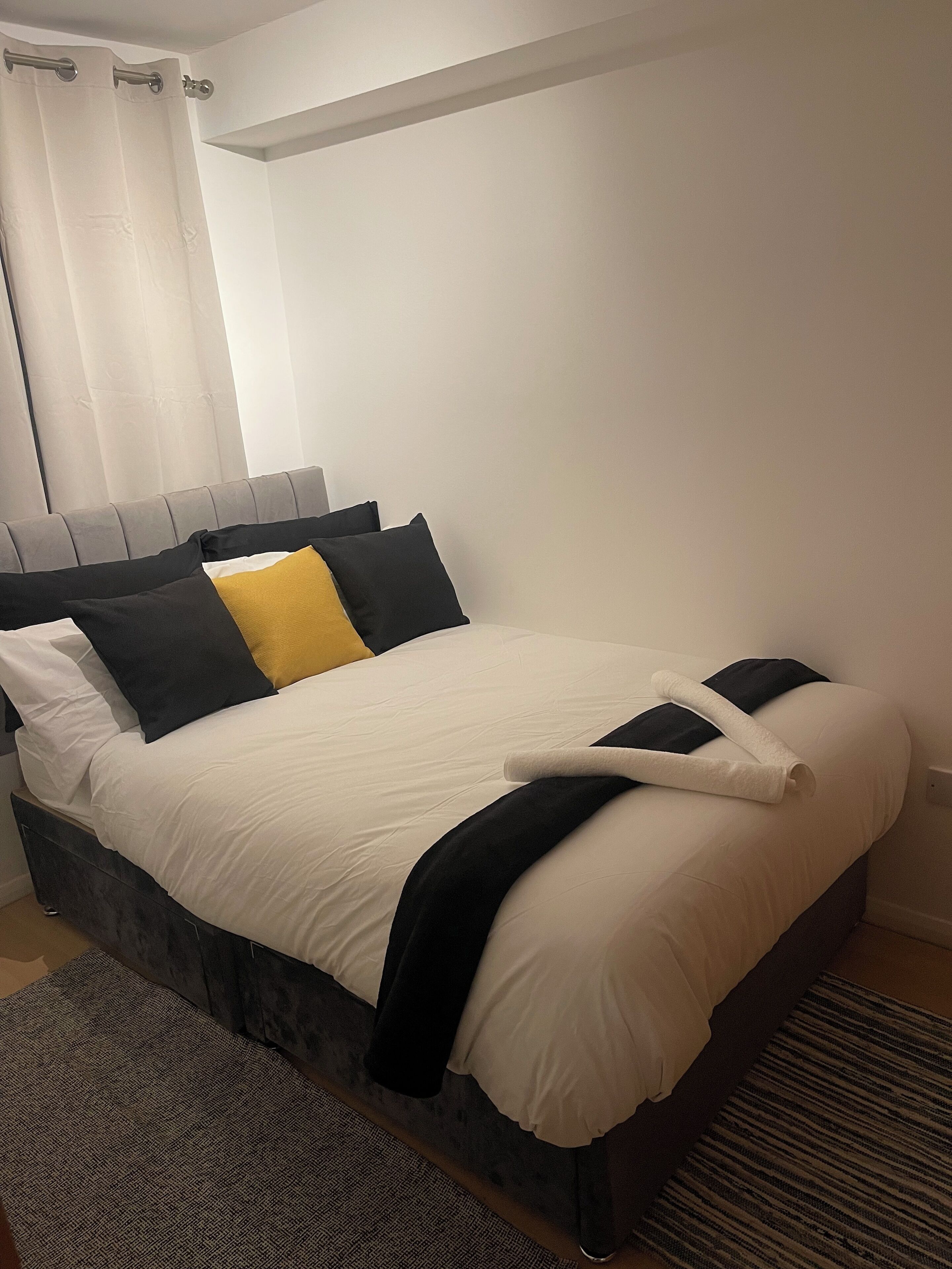 1 bedroom, iron/ironing board, travel cot, WiFi