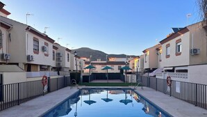 Pool - House with pool in Malaga (Sierra de Yeguas)