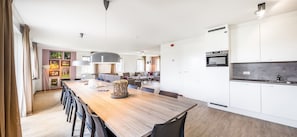 Villa | Private kitchen - Villa in Weerterbergen With Private Sauna (Weert)