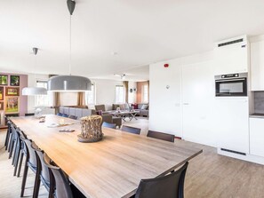 Private kitchen - Villa in Weerterbergen With Private Sauna (Weert)