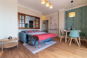 1 bedroom, iron/ironing board, free WiFi, bed sheets