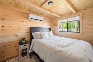 2 bedrooms, iron/ironing board, travel crib, WiFi