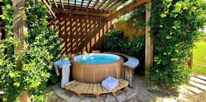 Idromassaggio all'aperto