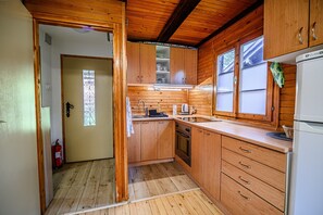 Refrigerador, horno, parrilla de estufa y tostadora 