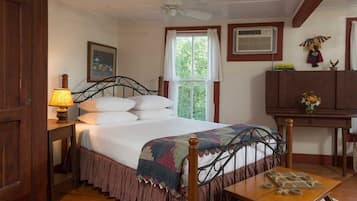 1 bedroom, internet, bed sheets