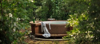 Romantic Mystic Woods Cabin~Private Hot Tub with Optional B&B & TX Ranch Activities!