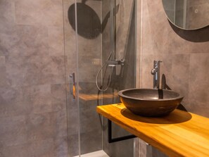 Chalet | Bathroom - Chalet With air Conditioning 16 km From Maastricht (Zutendaal)
