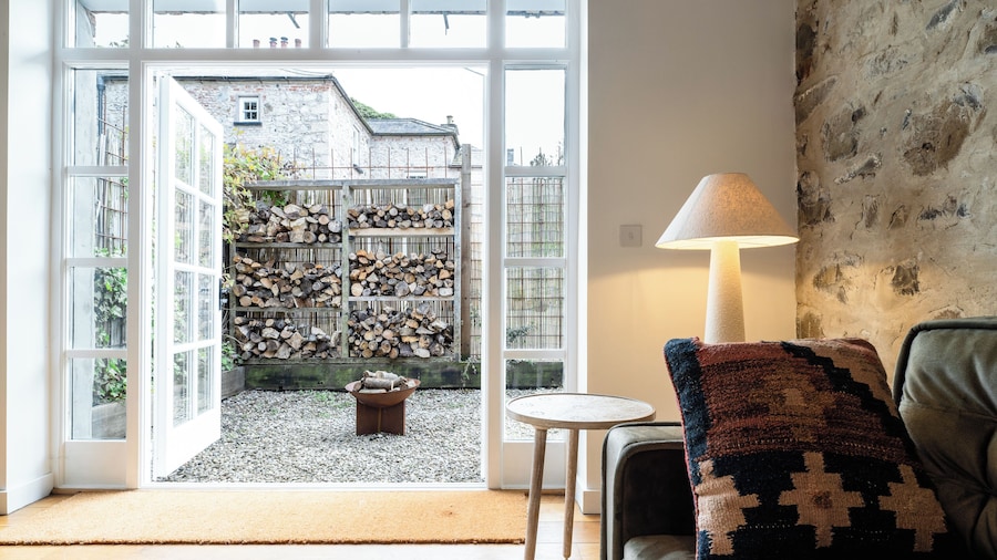 ハイドアウト バイ ステイ ラゴム