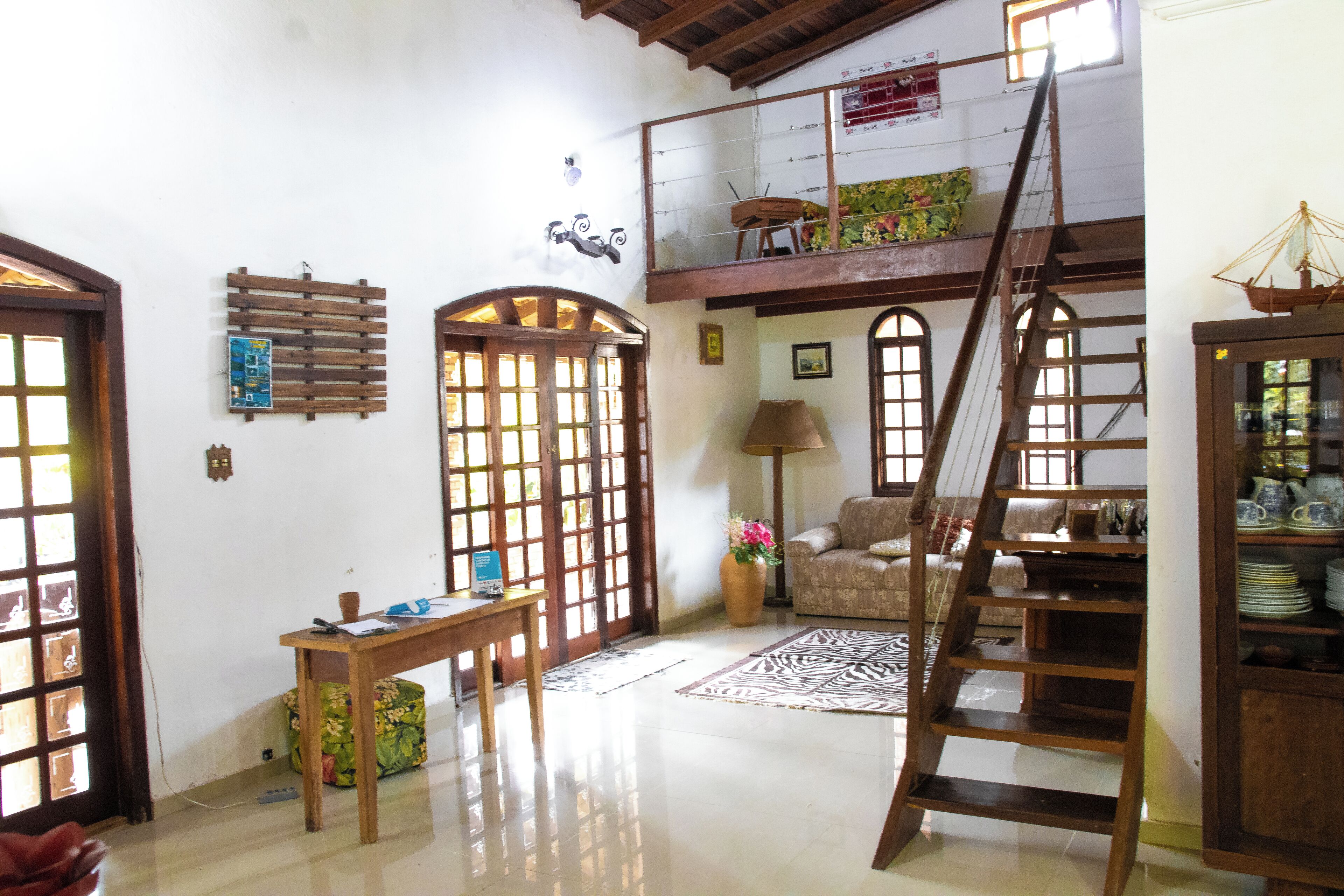 Mostrador de check-in y check-out