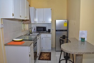 Electric kettle, toaster