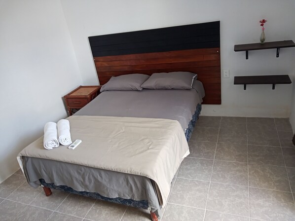 6 chambres, Wi-Fi, draps fournis