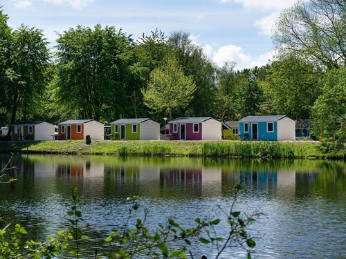 Well-maintained Chalet Near Amsterdam