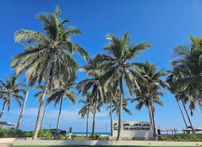 Charming apartment with AC,dahariz beach front,family and friendly peaceful plac
