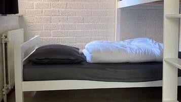 2 chambres, ameublement personnalisé