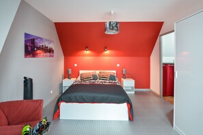 2 chambres, fer et planche Ă repasser, Wi-Fi gratuit, draps fournis