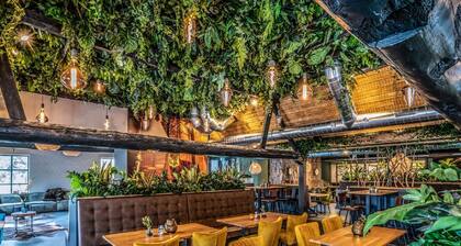 Lodge in Schaijk Near Green Forests