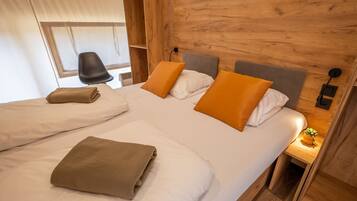 Zelt | 2 Schlafzimmer, individuell eingerichtet, Bettwäsche
