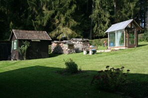 Apartment | Garden - Ferienwohnung mit Balkon im Schwarzwald (Waldachtal)