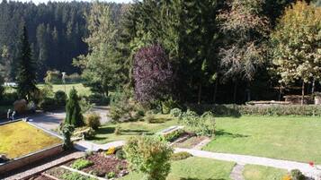 Apartment | Garden