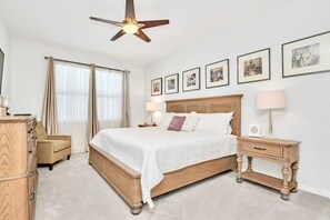 Maison mitoyenne, piscine privée | 8 chambres, Wi-Fi gratuit, draps fournis