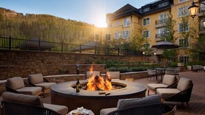 屋外ダイニングエリア