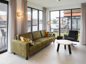 Vila | Ruang keluarga