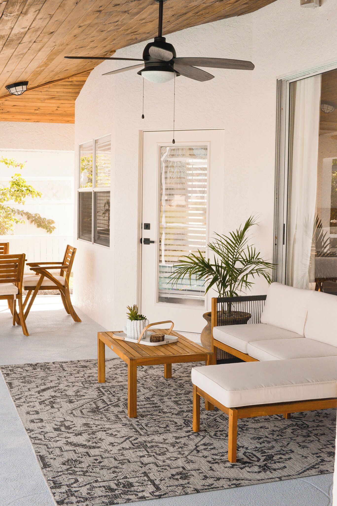 Turtle Tracks Lead to Paradise: Canal Home with Pool, 3BR, 2BA, 12 min to beach!