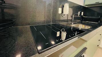 Basic Studio | Private kitchen