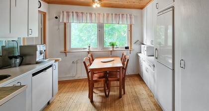 2 bedroom nice home in Ankarsrum