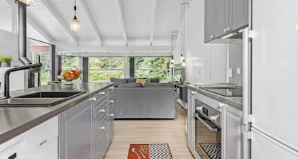 Amazing home in Hals with sauna