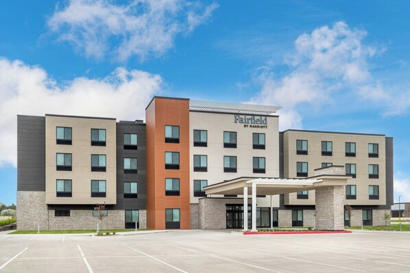 Exterior - Fairfield by Marriott Inn & Suites Norwalk (Norwalk)