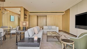 ห้องสวีท, เตียงคิงไซส์ 1 เตียง | บริเวณนั่งเล่น