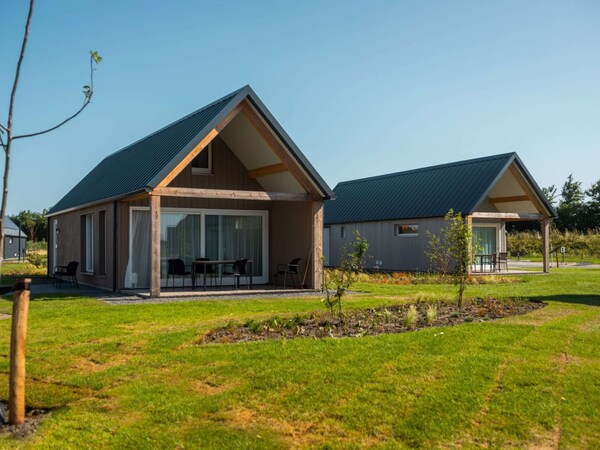 Dune Lodge On A Holiday Park, Beach At 1.3 Km - Cadzand