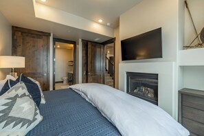 3 habitaciones, tabla de planchar con plancha y wifi gratis 